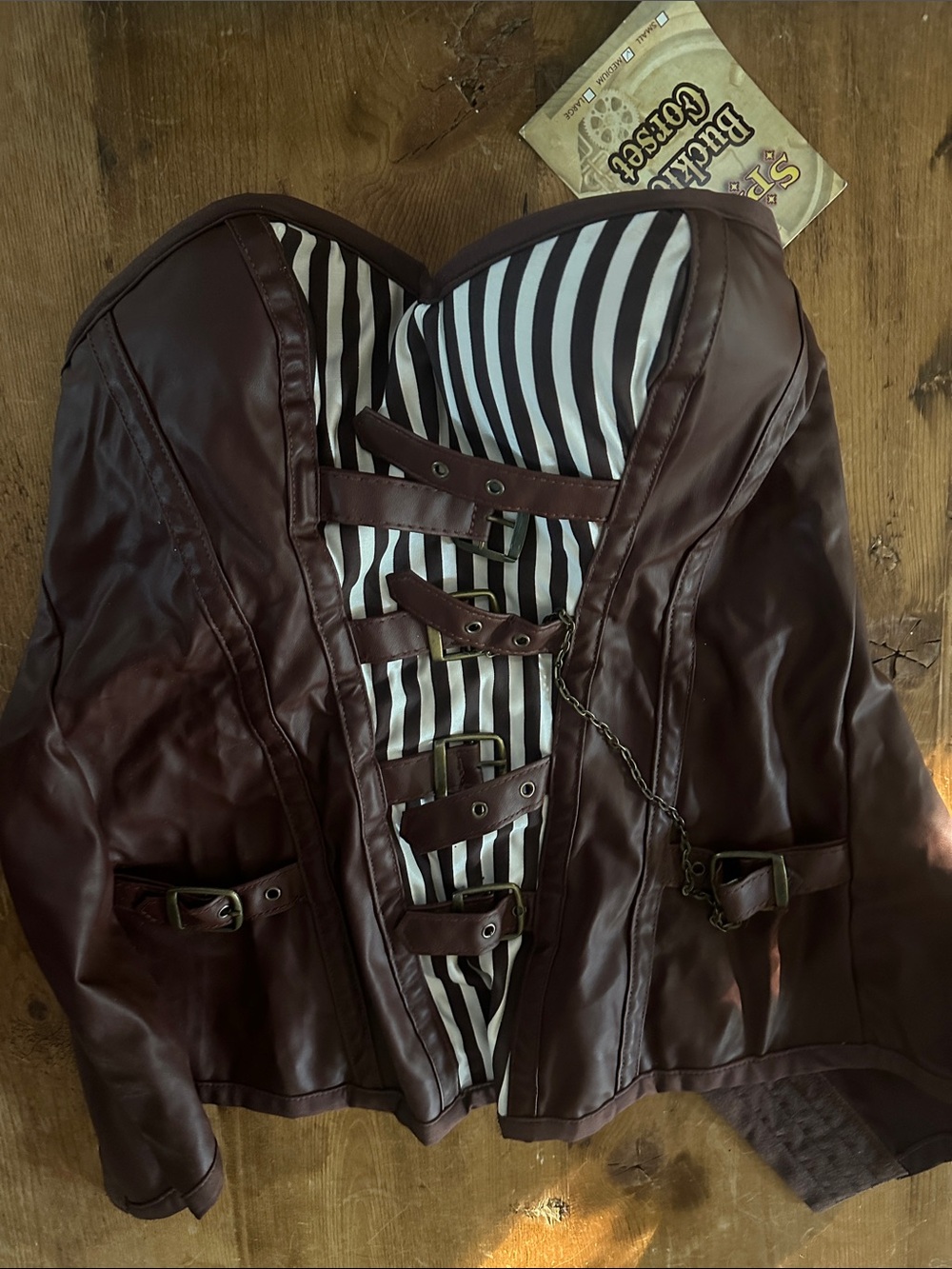 SPIRIT HALLOWEEN BUCKLED CORCET MEDIUM FAUX LEATHER NEW